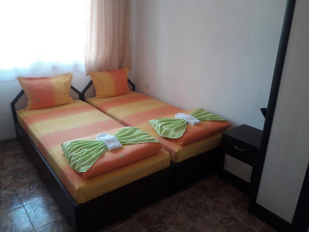 Guest house Georgievi *